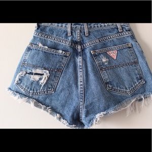 VINTAGE GUESS HAND DISTRESSED SHORTS